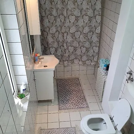 Διαμέρισμα Arna *