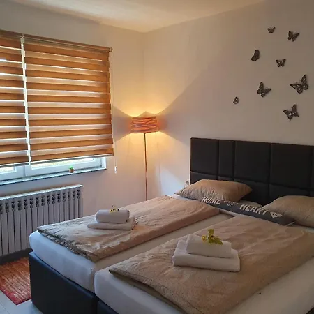 Apartment Arna *